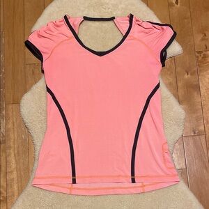 Lululemon Run: Team Spirit Tech Short Sleeve; Pop Orange / Deep Coal, size 10